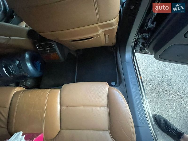 Седан Audi A8 2004 в Николаеве