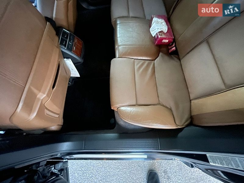 Седан Audi A8 2004 в Николаеве