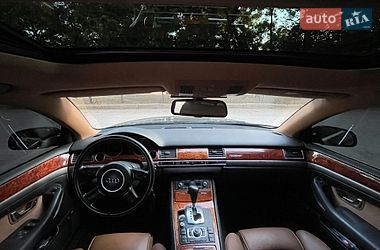Седан Audi A8 2004 в Николаеве