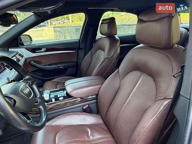 Седан Audi A8 2013 в Рівному