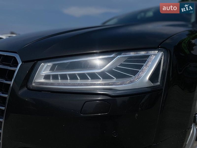 Седан Audi A8 2017 в Києві