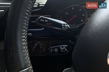 Седан Audi A8 2017 в Києві