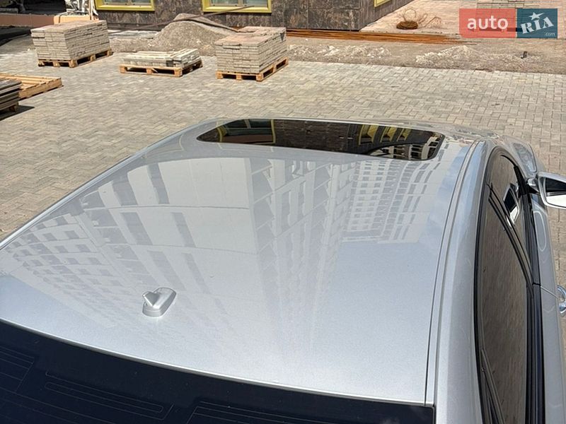 Седан Audi A8 2012 в Одессе