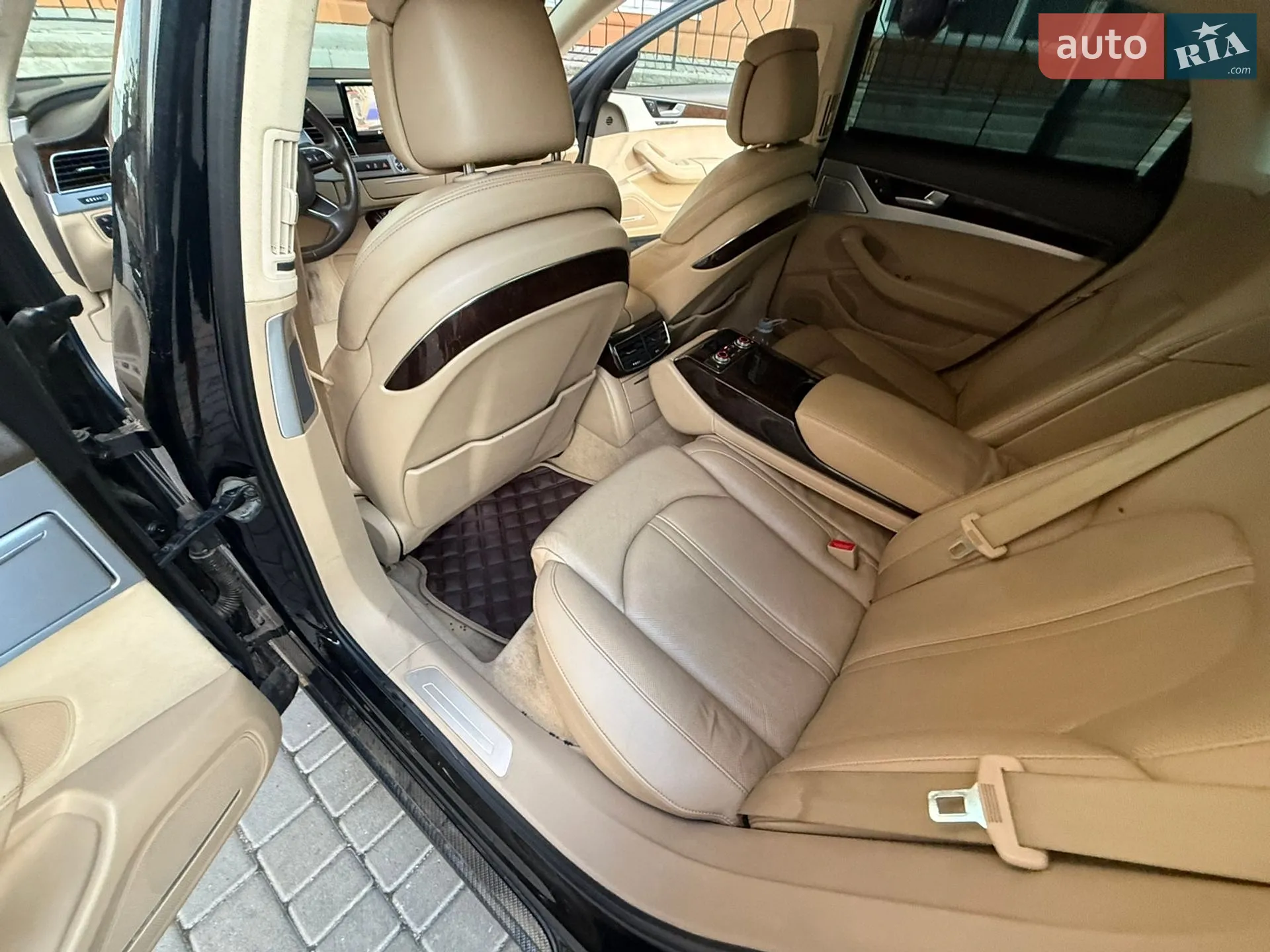 2010 Audi A8 - мініатюра 50