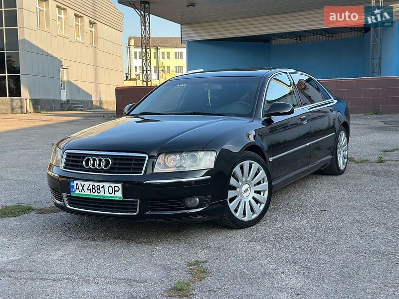 Audi A8 2004