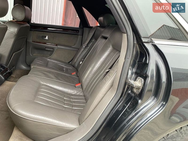Седан Audi A8 2000 в Ярмолинцах