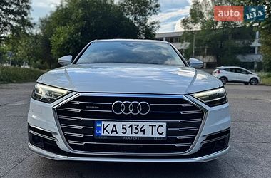 Седан Audi A8 2018 в Киеве