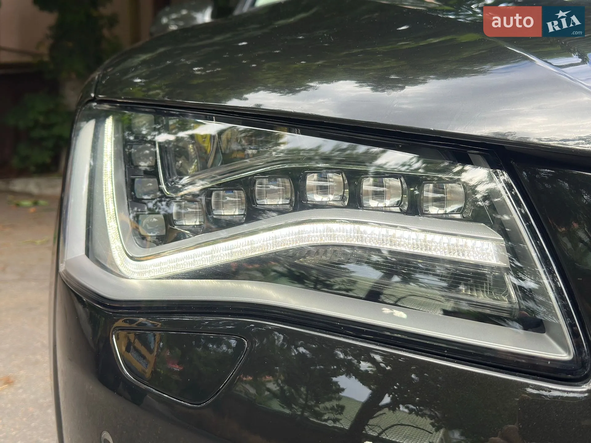 2012 Audi A8 - мініатюра 5