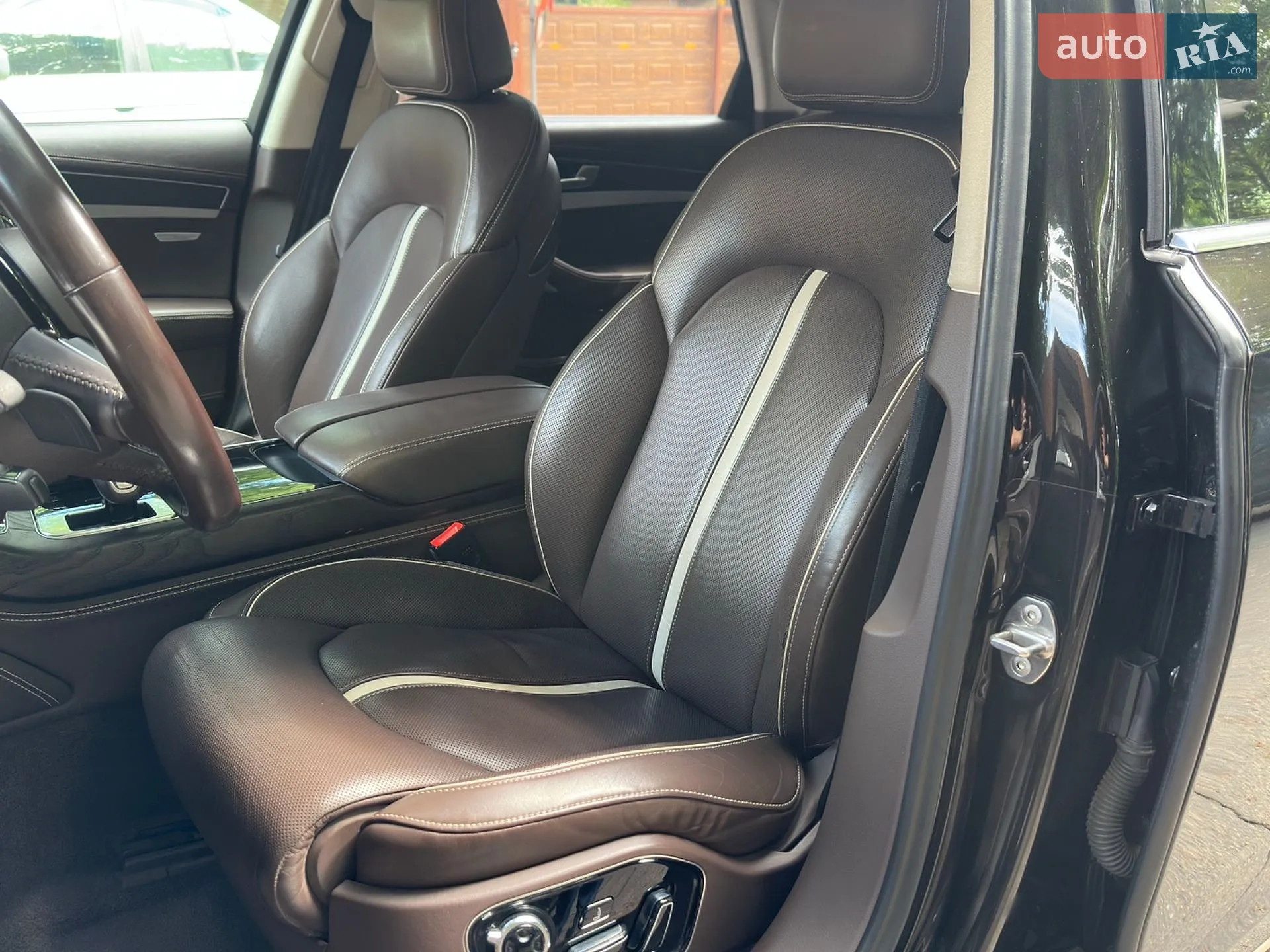 2012 Audi A8 - мініатюра 15