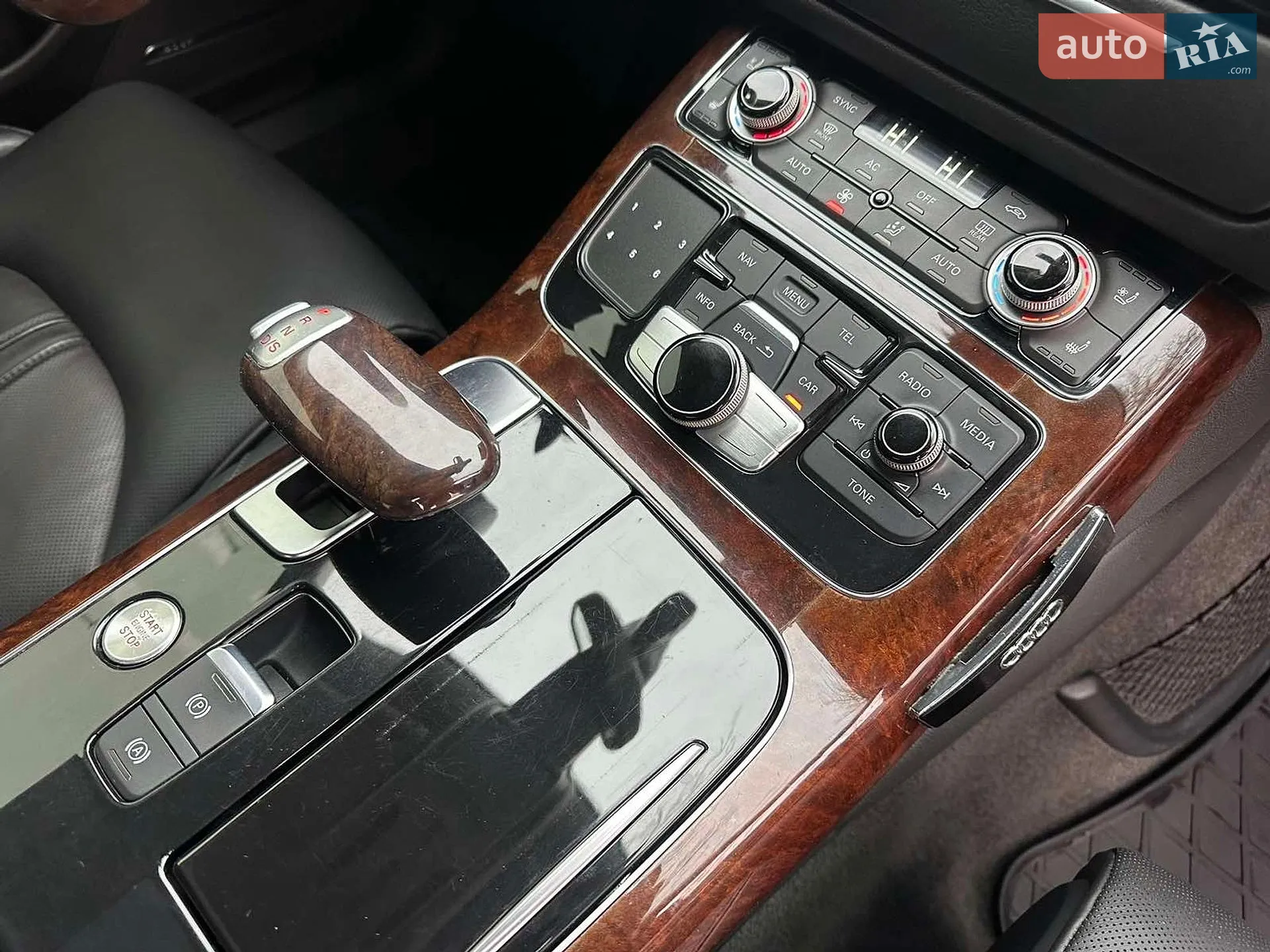 2012 Audi A8 - мініатюра 37