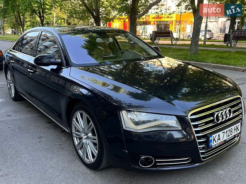 Седан Audi A8 2010 в Вінниці