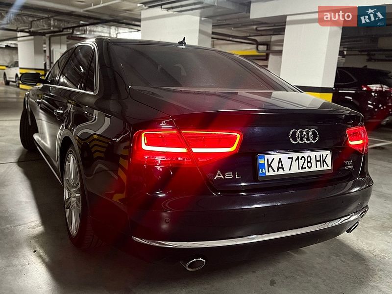 Седан Audi A8 2010 в Вінниці