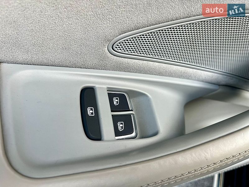 Седан Audi A8 2010 в Вінниці