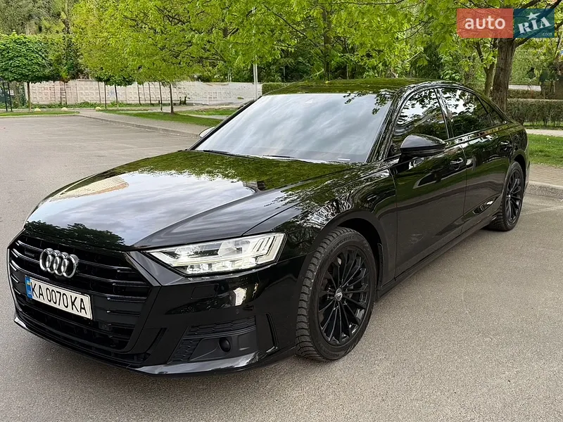 Audi A8 2021