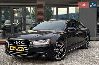 Седан Audi A8 2015 в Львове