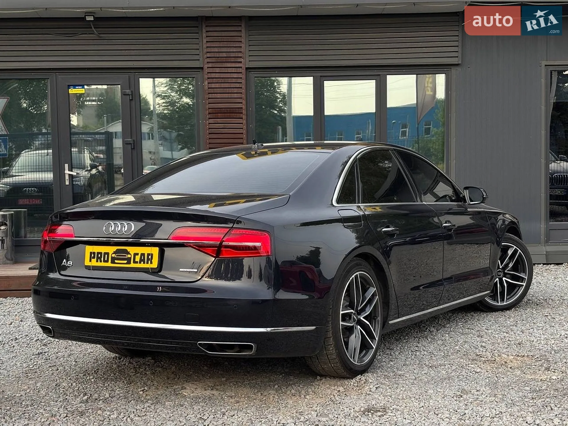 2015 Audi A8 - мініатюра 3
