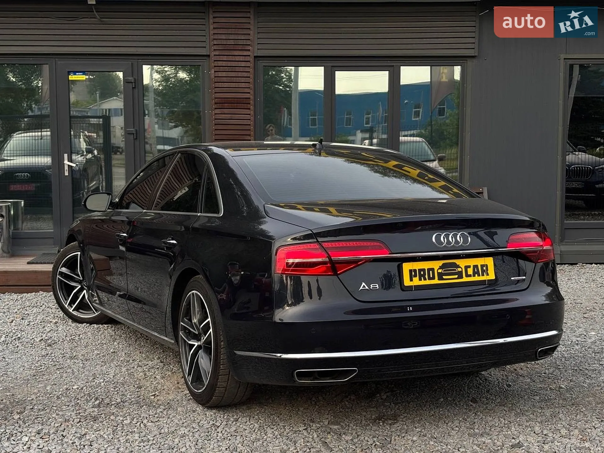 2015 Audi A8 - мініатюра 4