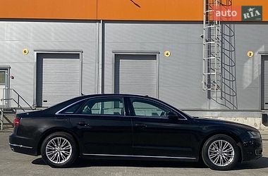 Седан Audi A8 2017 в Киеве