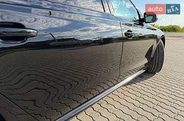 Седан Audi A8 2015 в Львове