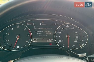 Седан Audi A8 2015 в Львове