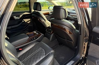 Седан Audi A8 2015 в Львове