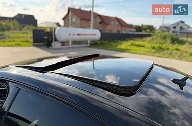 Седан Audi A8 2015 в Львове