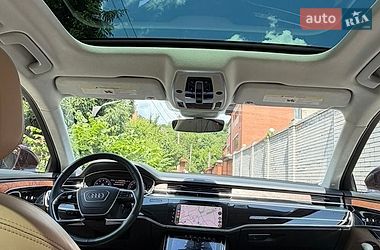 Седан Audi A8 2018 в Києві