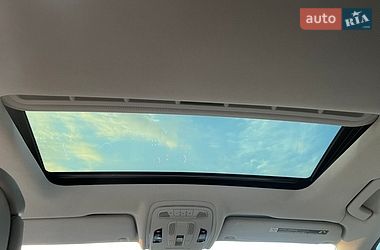Седан Audi A8 2013 в Києві