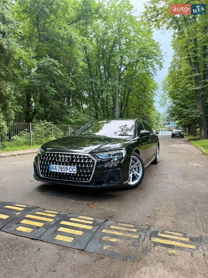 2022 Audi A8 - фото 1