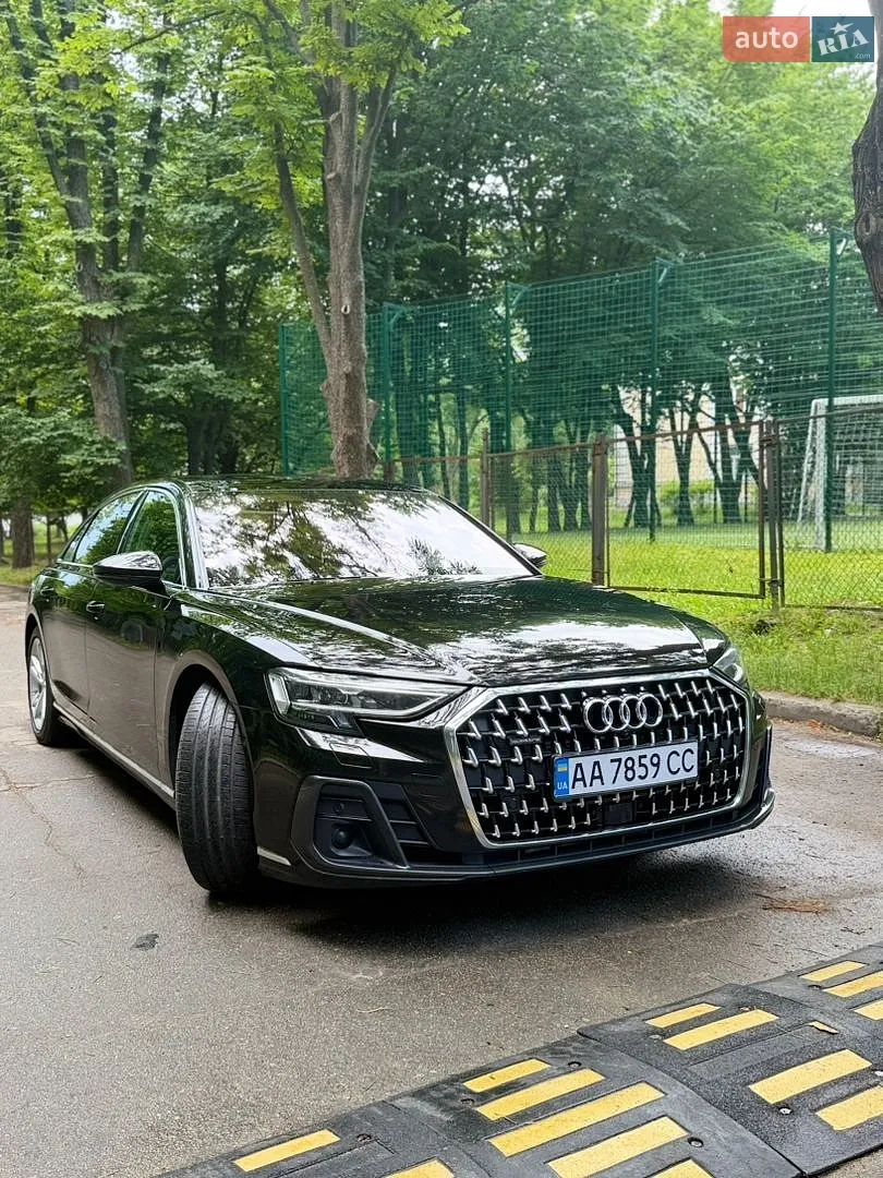 2022 Audi A8 - мініатюра 2