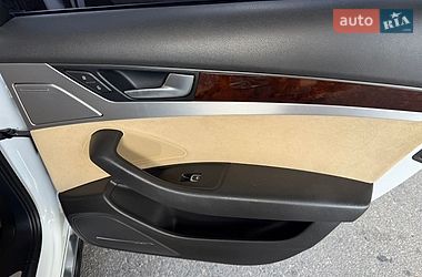 Седан Audi A8 2012 в Одессе