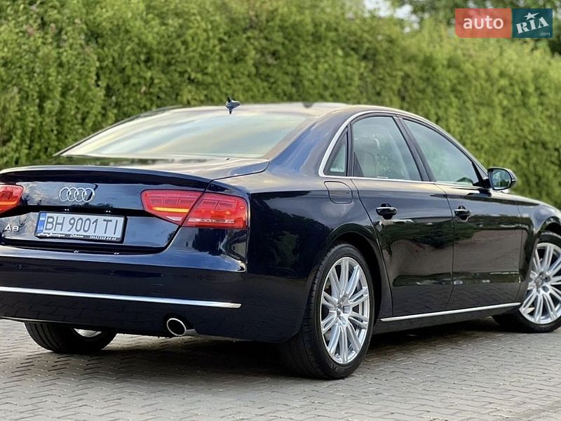 Седан Audi A8 2013 в Одессе