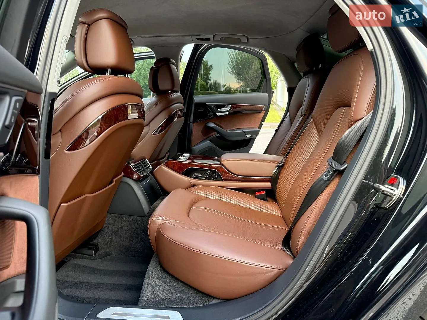 2010 Audi A8 - мініатюра 58