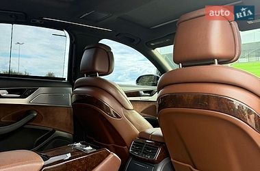 Седан Audi A8 2013 в Києві