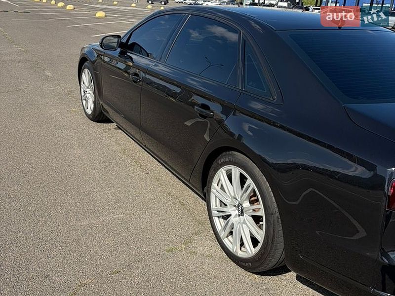 Седан Audi A8 2014 в Києві фото 4 Седан Audi A8 2014 в Києві