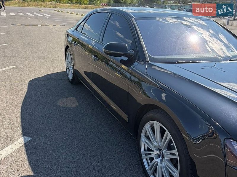 Седан Audi A8 2014 в Києві фото 7 Седан Audi A8 2014 в Києві