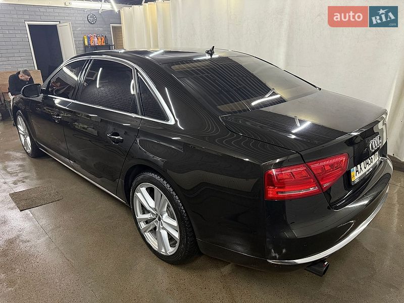 Седан Audi A8 2013 в Києві фото Седан Audi A8 2013 в Києві