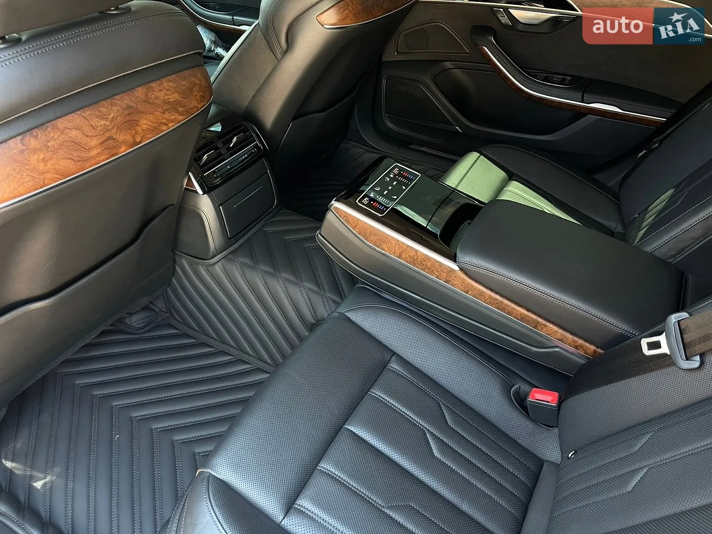 2019 Audi A8 - мініатюра 13