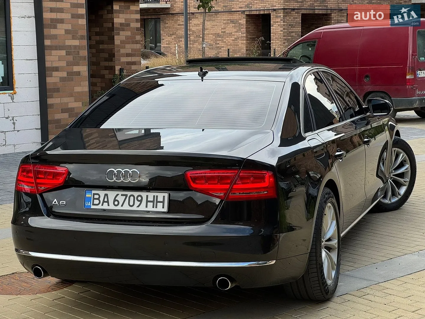 2012 Audi A8 - мініатюра 4