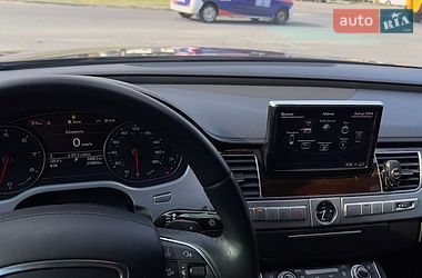 Седан Audi A8 2014 в Днепре