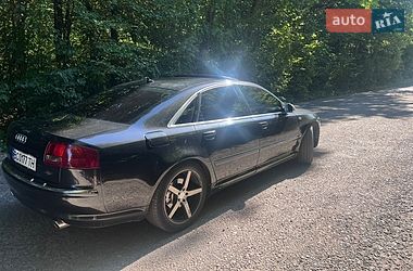 Седан Audi A8 2003 в Золочеве