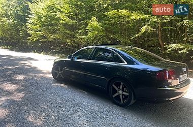 Седан Audi A8 2003 в Золочеве