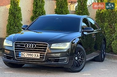 Седан Audi A8 2014 в Трускавці