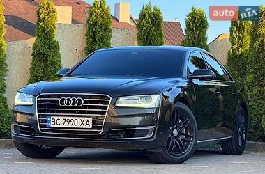Седан Audi A8 2014 в Трускавці