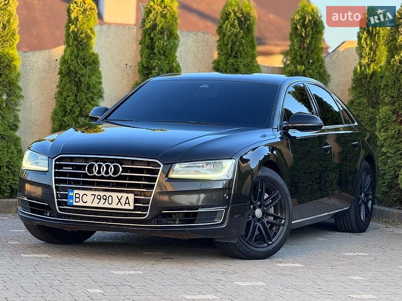 Седан Audi A8 2014 в Трускавці