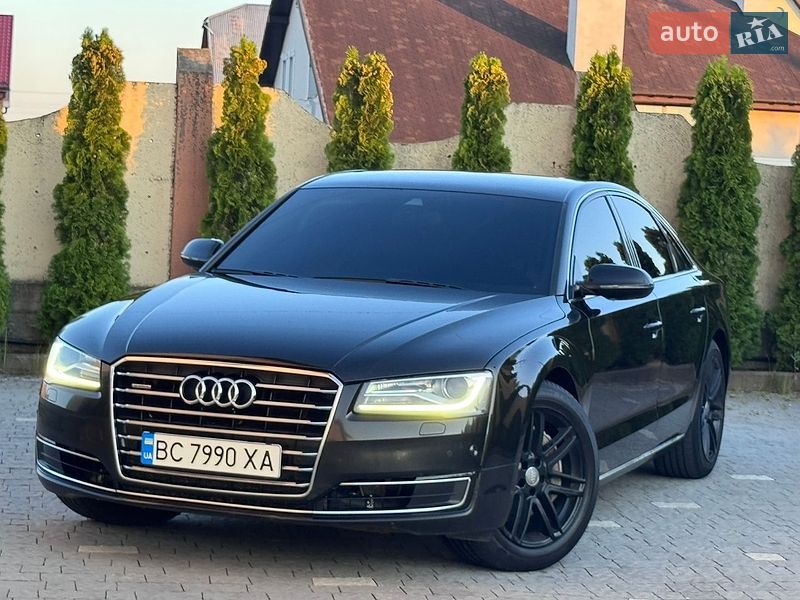 Седан Audi A8 2014 в Трускавці