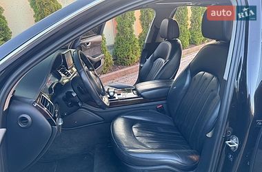 Седан Audi A8 2014 в Трускавці