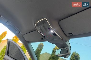 Седан Audi A8 2014 в Трускавці