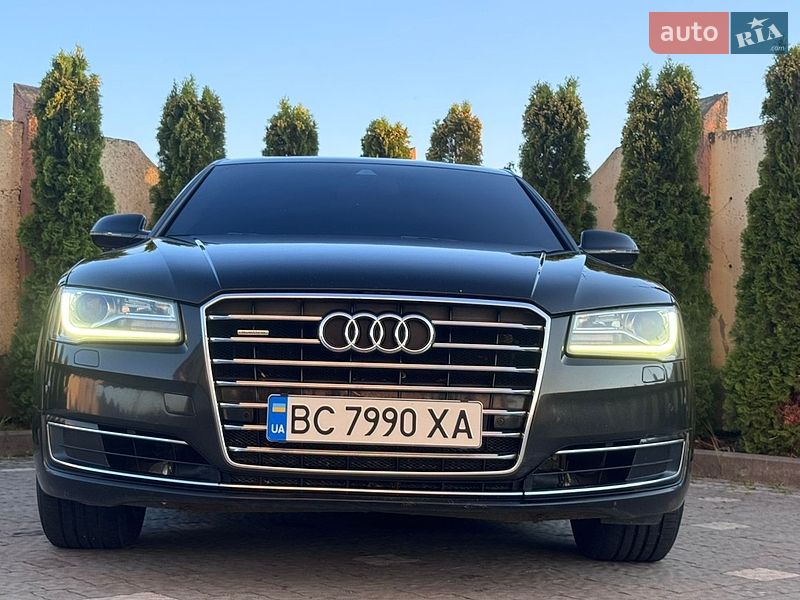 Седан Audi A8 2014 в Трускавці