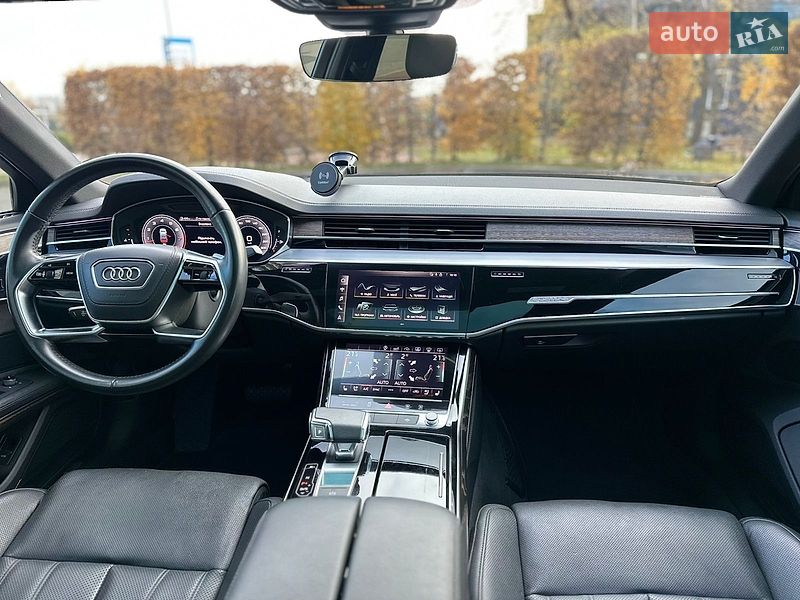 Седан Audi A8 2020 в Киеве